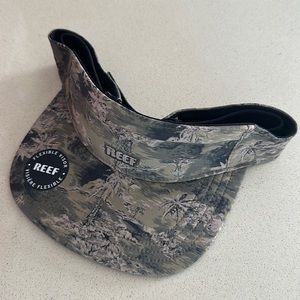 Reef Sandals Sun Visor *with stash pocket*